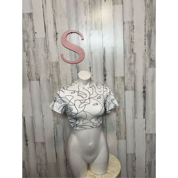Crop top size S - Picture 1 of 6